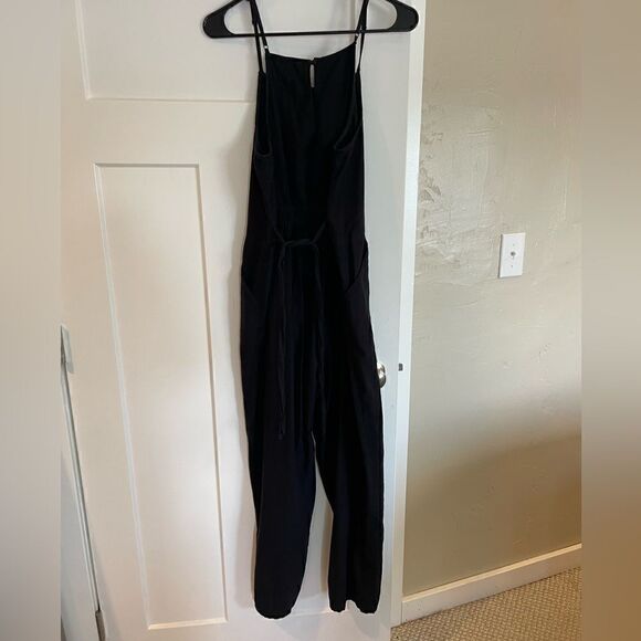 Blank NYC jumpsuit  - Picture 3 of 7